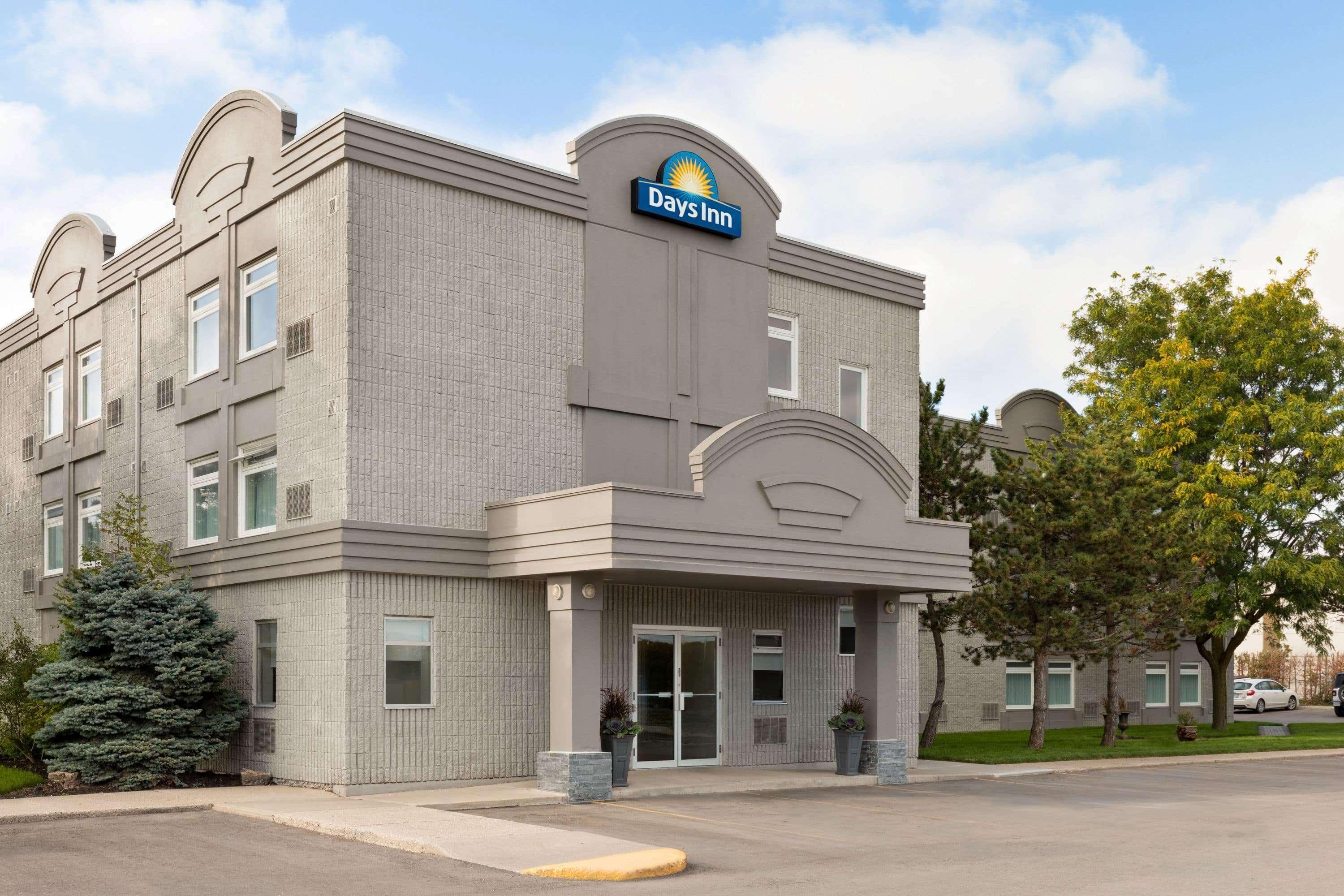 Days Inn By Wyndham Toronto West מיסיסאוגה מראה חיצוני תמונה